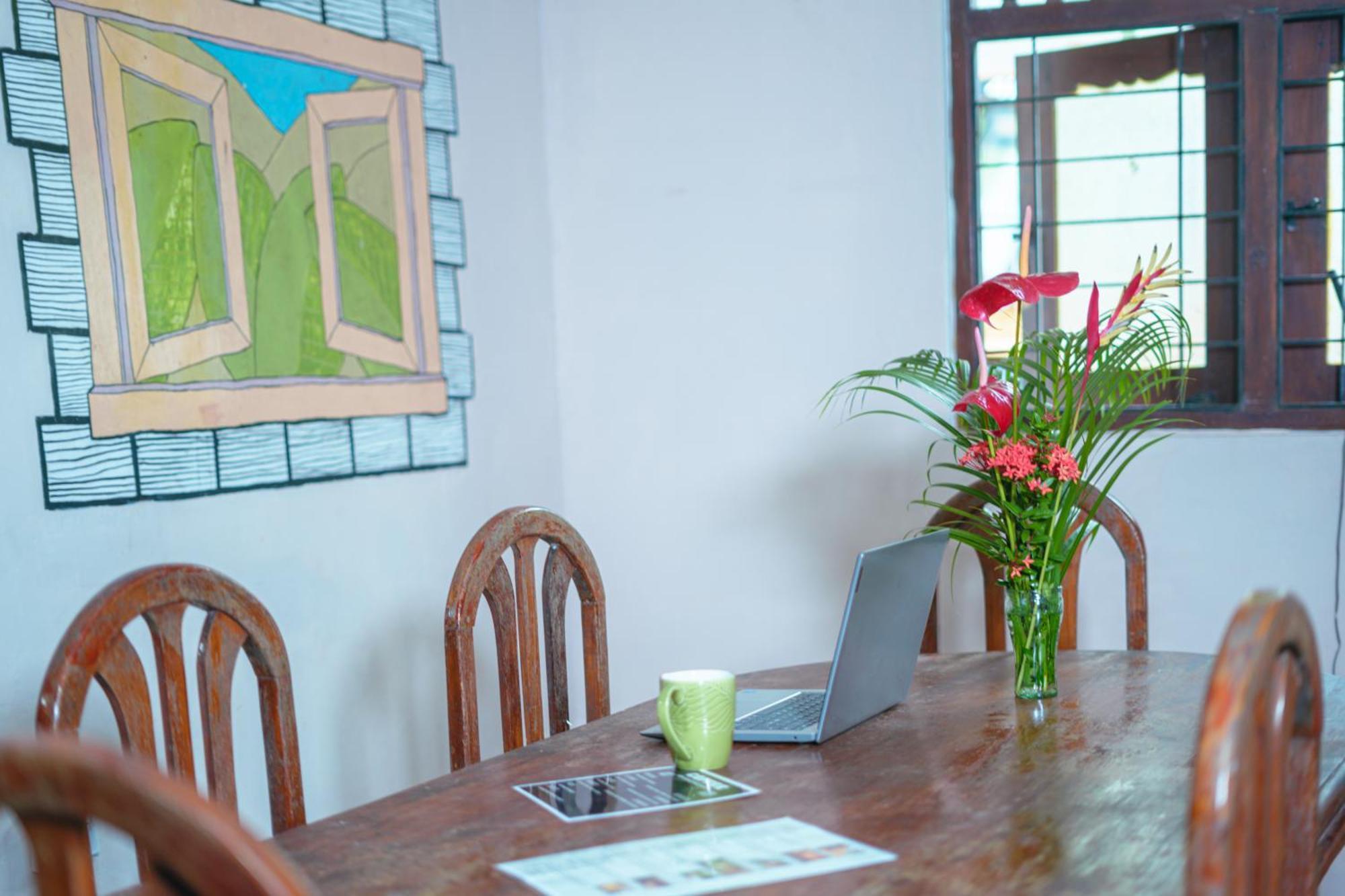 Hostel Singha Lounge أونا واتونا المظهر الخارجي الصورة